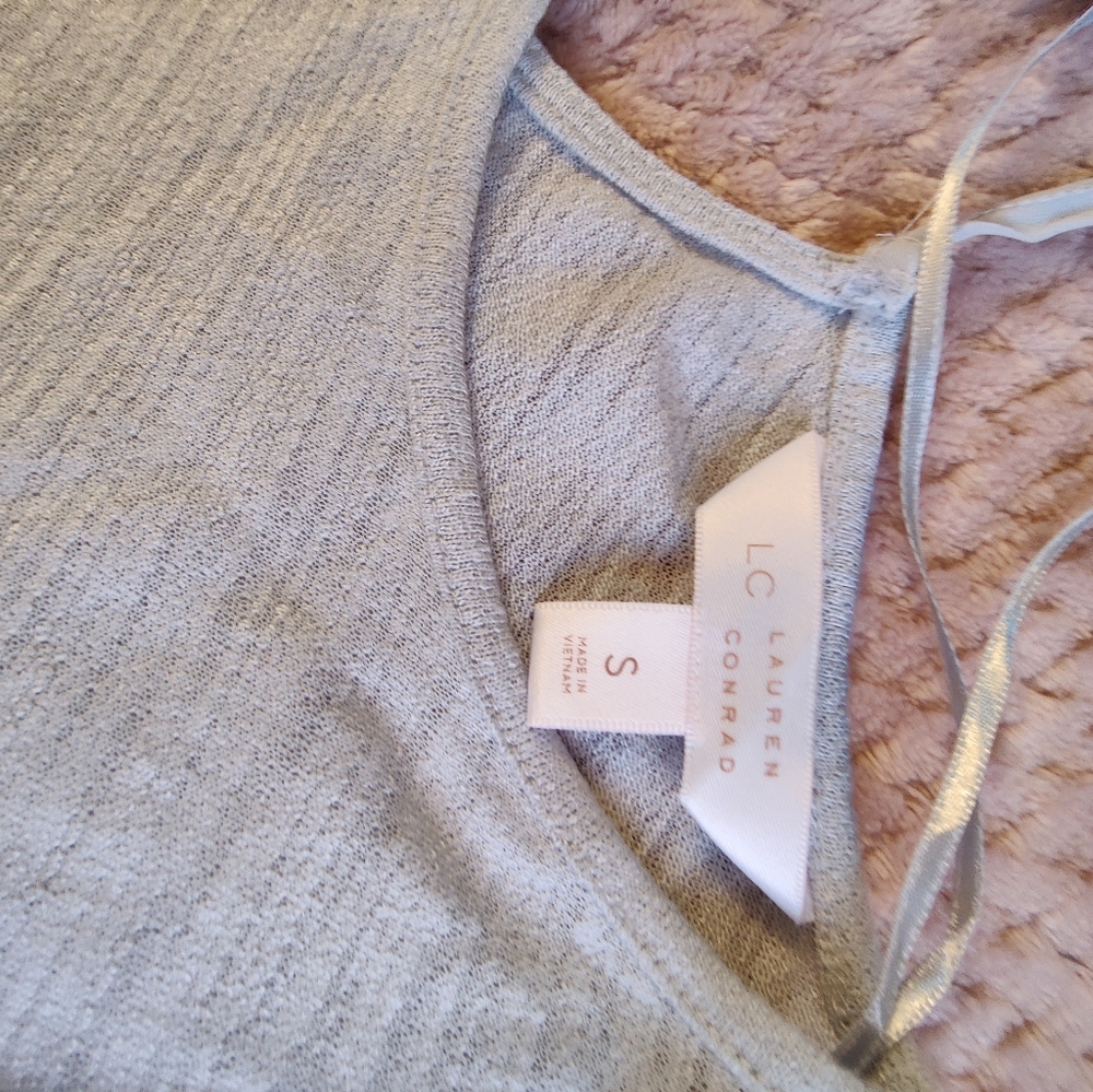 Lauren Conrad Light blue/gray Blouse - Picture 4 of 9